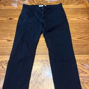 Men’s Black Levi’s jeans
